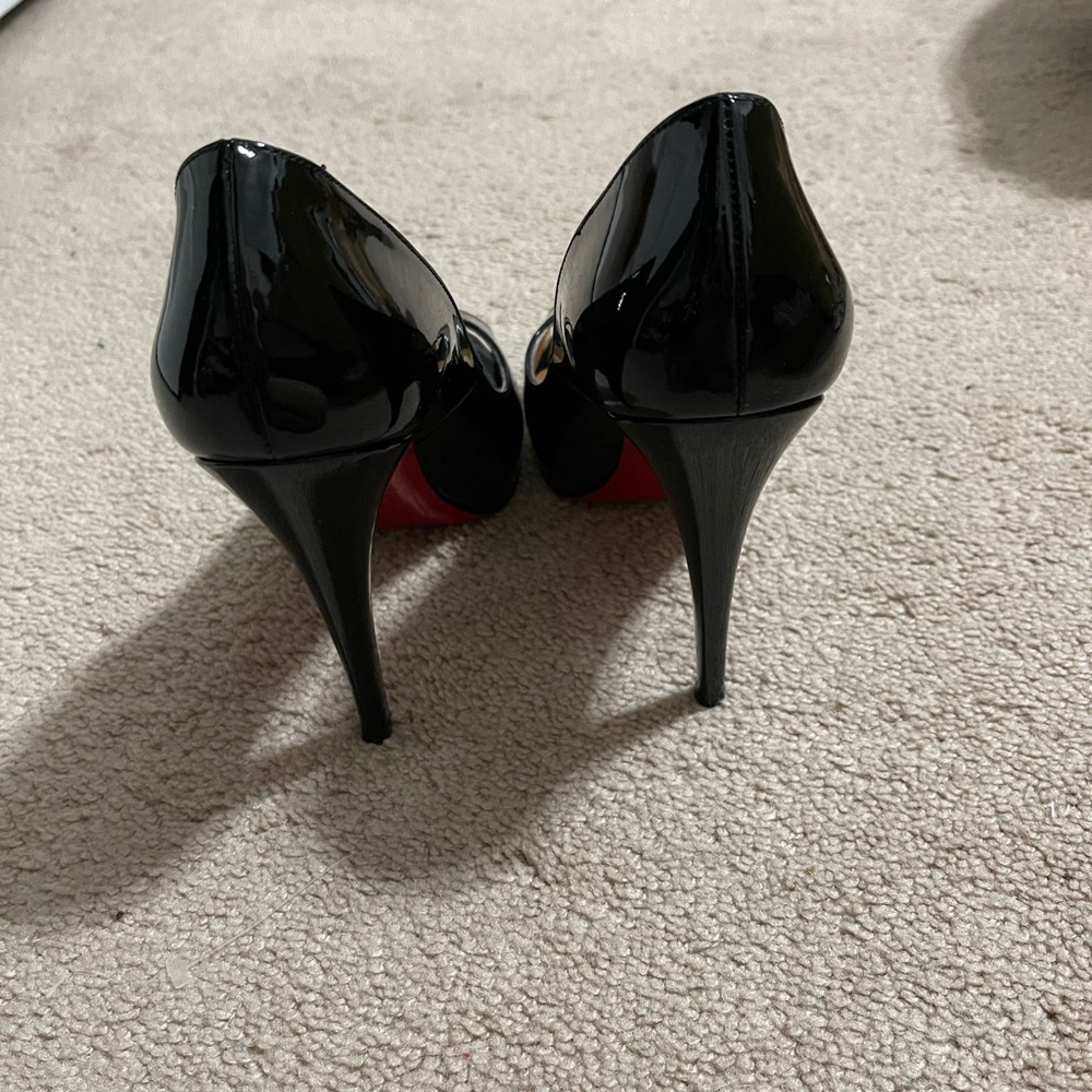 Christian Lou’s 120mm heels Sz 40 / US 10 .  Box and red shoe bag and heel tips